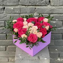 Цветочная композиция из Розы в коробке в Ильинке Астраханской области
