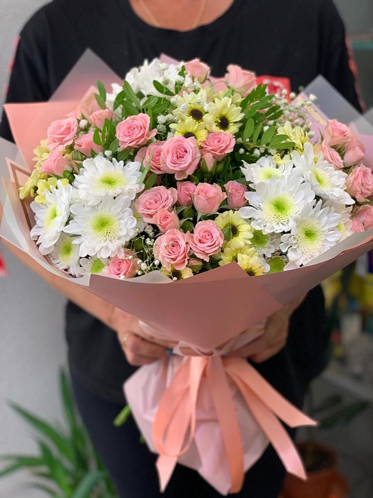 Букет цветов из: Розы и Хризантемы в Ильинке Астраханской области