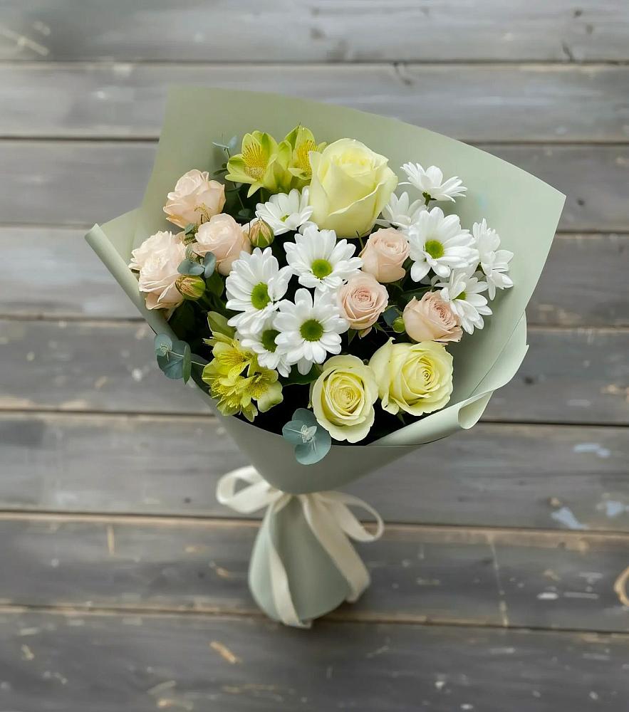 Букет цветов из: Альстромерии, Розы и Хризантемы в Ильинке Астраханской области