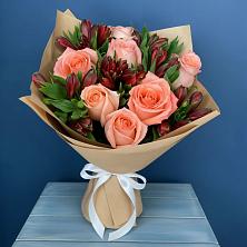 Букет цветов из:  Розы и Альстромерии в Ильинке Астраханской области