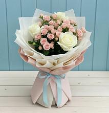 Букет цветов из:  Розы #REPLACE_PRED# Ильинке Астраханской области