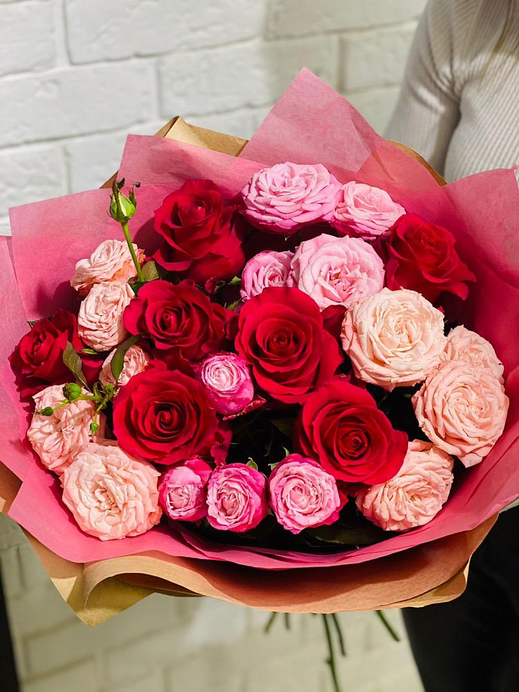 Букет цветов из: Розы в Ильинке Астраханской области