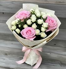 Букет цветов из:  Розы #REPLACE_PRED# Ильинке Астраханской области