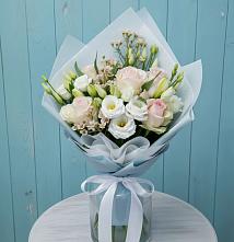 Букет цветов из:  Розы и Лизиантусы #REPLACE_PRED# Ильинке Астраханской области