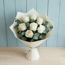 Букет Белые розы в Эвкалипте в Ильинке Астраханской области