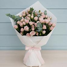 Букет цветов из:  Розы в Ильинке Астраханской области