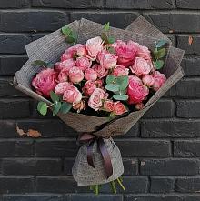 Букет цветов из:  Розы в Ильинке Астраханской области